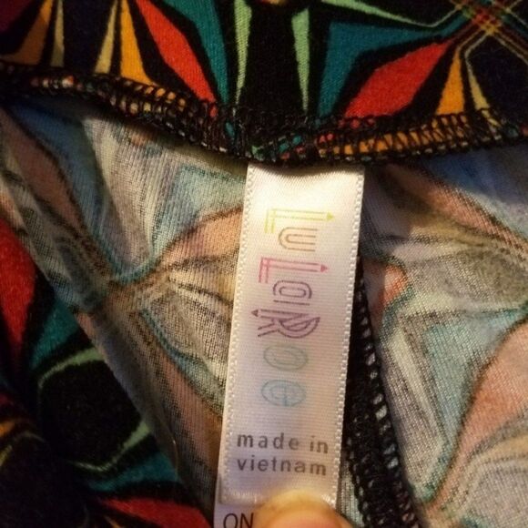 LuLaRoe Ultra Soft Legging One Size - Picture 5 of 8